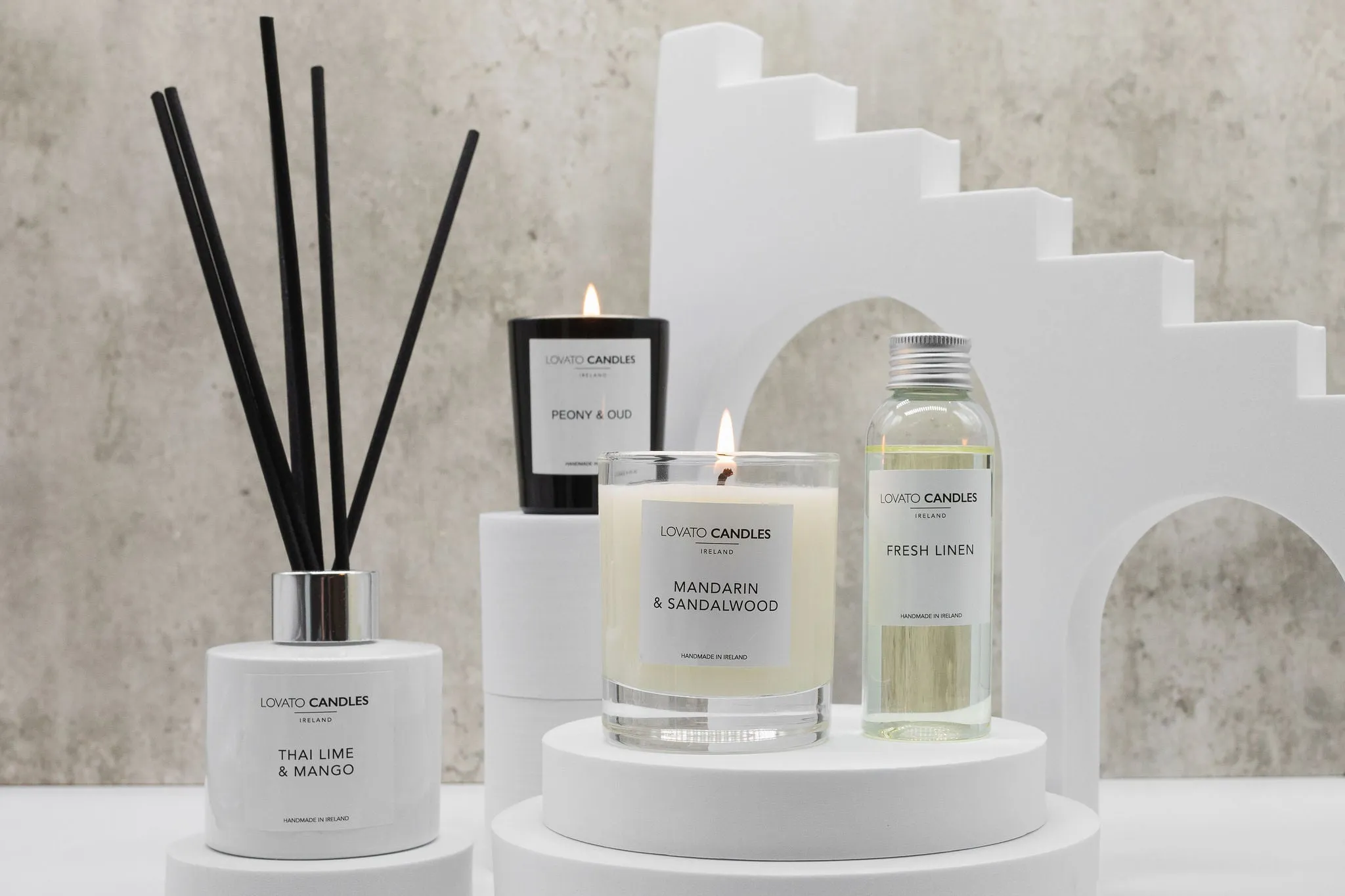 Black Votive Candle - Lemongrass & Ginger