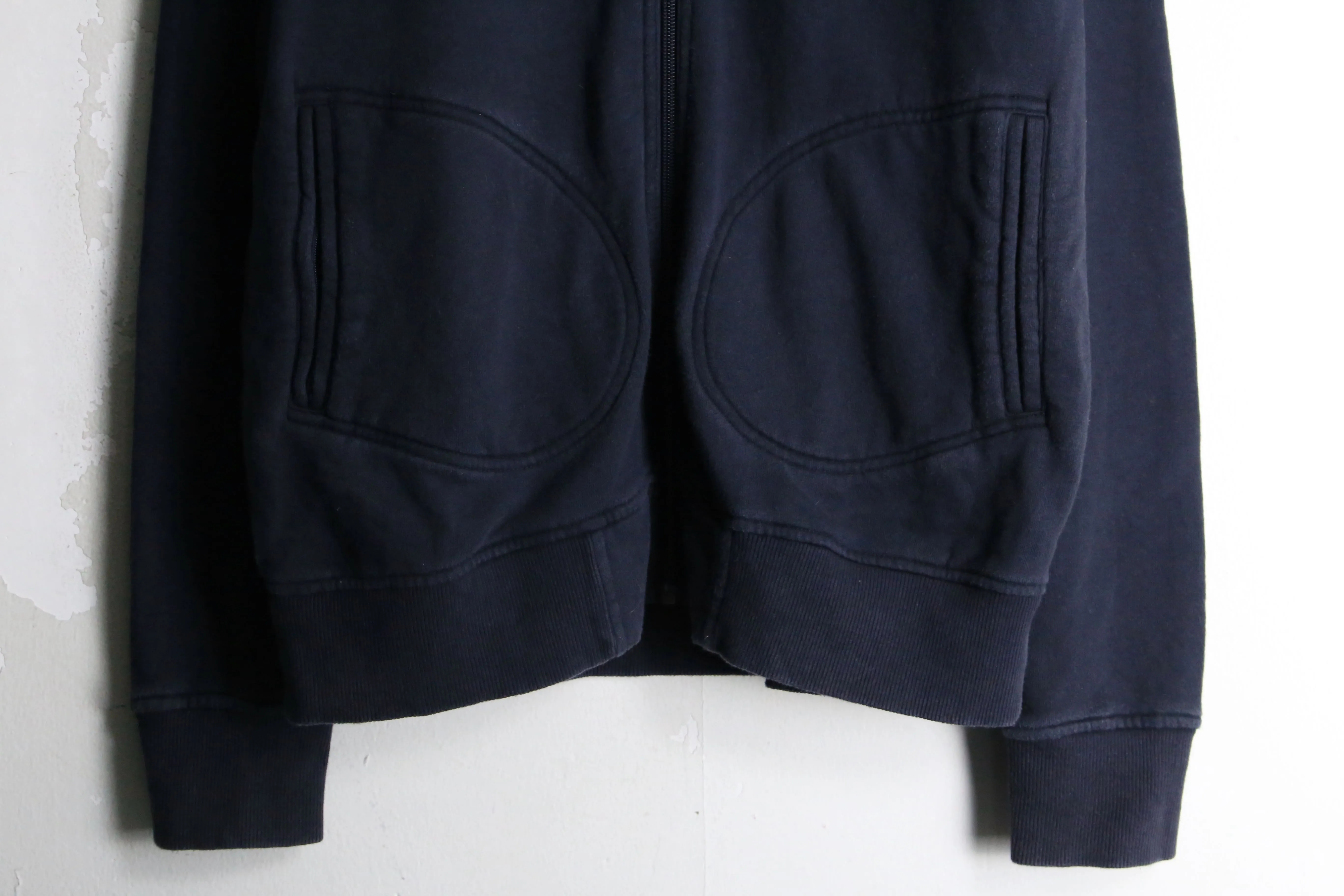"FRED PERRY" navy zip up parka